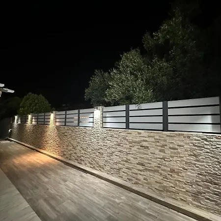 Ocean Waves - Alykes *