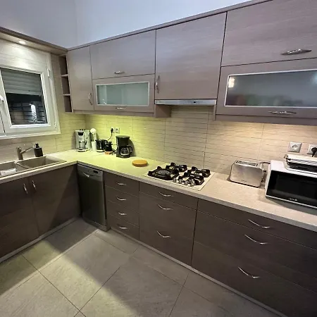 Ocean Waves - Alykes بيت للعطل